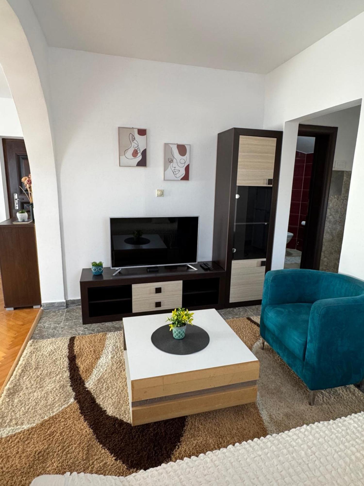 Apartmani Breze 포드고리차 외부 사진