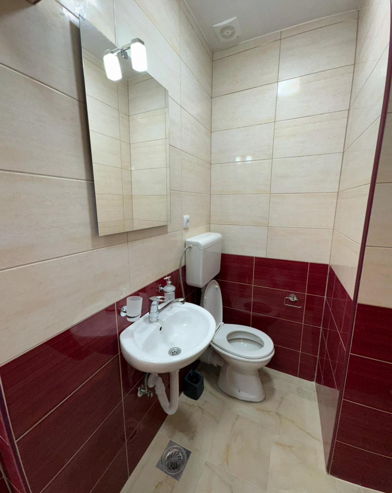 Apartmani Breze 포드고리차 외부 사진